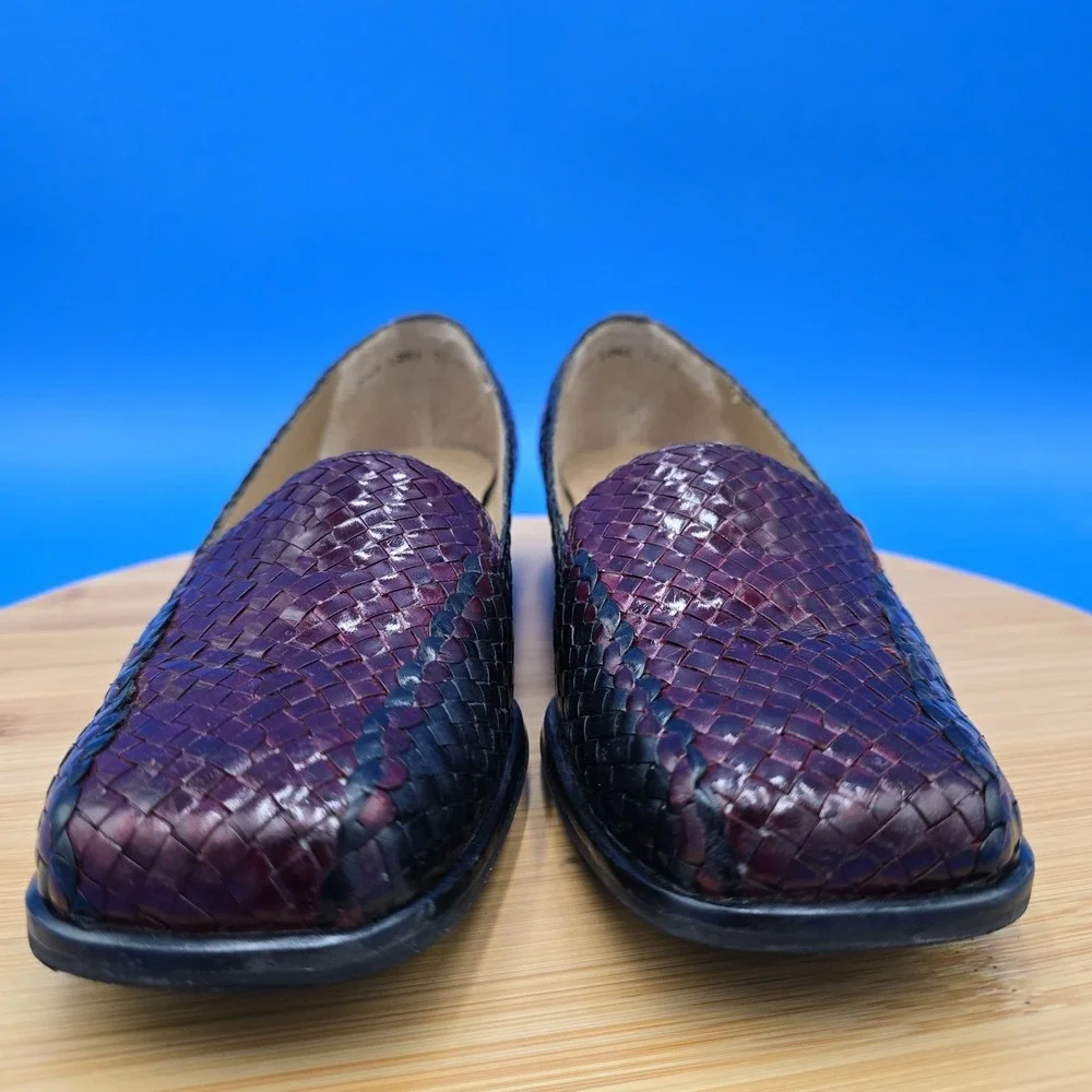Trotters Lori Loafers Women's 5.5M‎ Cordovan & Black Leather Basket Weave EUC